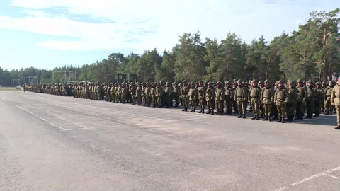 Первый военный контракт с иностранцами будет заключаться на год