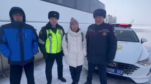 45 российских туристов попали в снежный плен в Казахстане