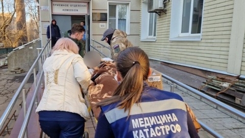 Врачи извлекли неразорвавшуюся мину из пациента в Донецке