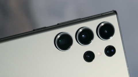 Samsung попробует исправить недостатки своих самых дорогих смартфонов
