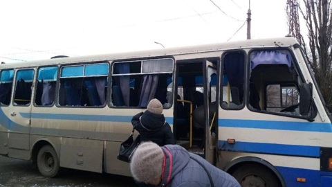Трое гражданских погибли после украинского обстрела автостанции в ЛНР