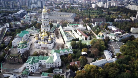 Суд одобрил расторжение с УПЦ договора аренды Киево-Печерской лавры