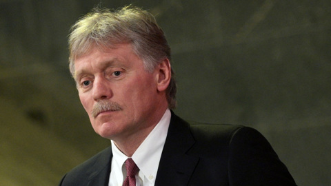 Песков прокомментировал шутку Путина, а слова Медведева не стал