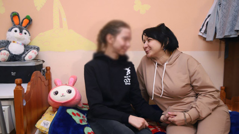 Мать забрала Машу Москалеву из приюта