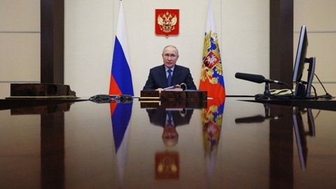 Песков: экстренного обращения Путина не было, это взлом