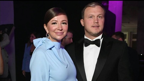 Арестованы сотни миллионов рублей на счетах Блиновской и ее мужа