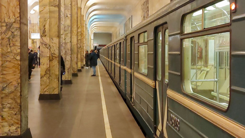 Движение на части зеленой ветки метро возобновится 10 мая