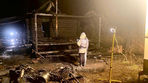 Отец сжег своих детей в доме бывшей супруги в Удмуртии