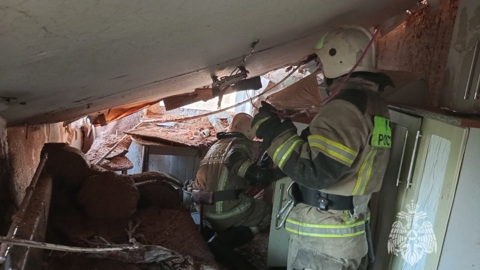 Стены частного дома обрушились при взрыве газового баллона в Кстове