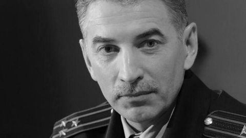 Экс-начальник свердловской ГИБДД погиб после падения с высоты