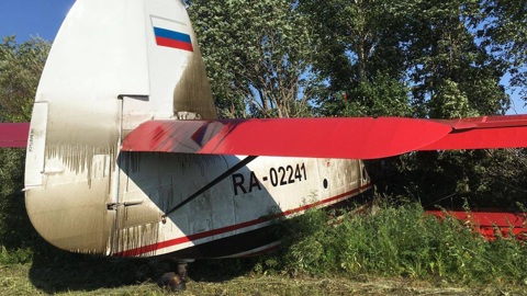 Ан-2 совершил аварийную посадку в Кировской области