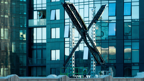 Маск сделает соцсеть X полностью платной