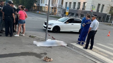 Спешившая девушка погибла на переходе в Перми