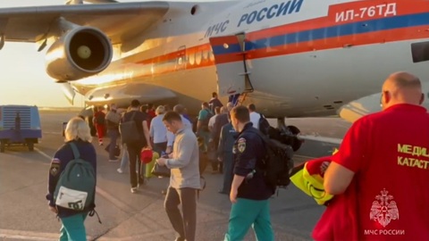 Двоих детей в критическом состоянии транспортируют из Махачкалы