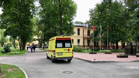 Врачи восстановили мальчику отрезанный дверью туалета палец