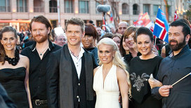 Евровидение-2012. На красной дорожке. Участники из Исландии /Eurovision 2012. The red carpet ceremony. Participants from Iceland