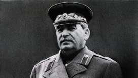 Правнук Сталина желает эксгумировать и перезахоронить прадеда