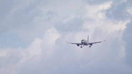 Следовавший в Цюрих самолет вернулся в Москву из-за технических проблем