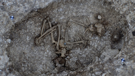 Вблизи Стоунхенджа найдены древние могилы и странные артефакты