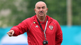 Черчесов: плохую шутку со сборной России сыграл сдвиг Евро-2020