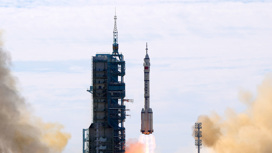 Ракета-носитель Long March-2F Y12 вывела корабль на орбиту 17 июня 2021 года.