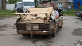 В Перми инспекторы ГИБДД оштрафовали владельца деревянных "Жигулей"