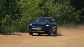 Новый салон и мягкий гибрид: чем отличился Geely Atlas Pro