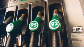 Биржевые цены на бензин приблизились к рекордным значениям