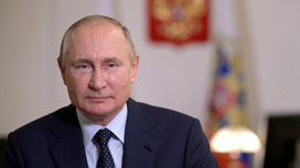 Путин поздравил всех, кто причастен к космической отрасли