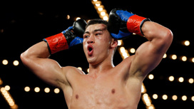 Российский боксер Дмитрий Бивол в восьмой раз защитил титул WBA