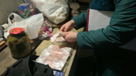 Тайник в гараже: найдена часть денег, похищенных ачинской кассиршей