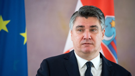 Президент Хорватии назвал фашистским лозунг "Слава Украине"