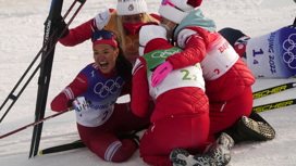Российские лыжницы завоевали золото Олимпиады в эстафете