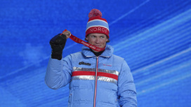 Норвежский лыжник Клэбо досрочно стал победителем Кубка мира