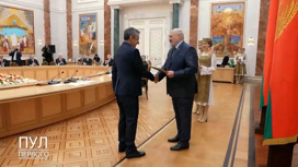 Лукашенко вручил награды ученым из России и Белоруссии
