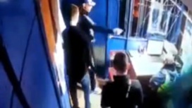 Появилось видео стрельбы в сотрудника ДПС на посту под Волгоградом
