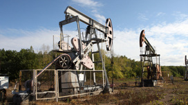 Страны "Большой семерки" планируют установить предельные цены на нефть из России