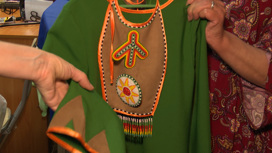 Много бисера и только натуральные цвета. В Ербогачене воссоздают эвенкийскую одежду по традициям предков