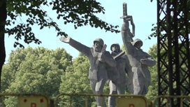 Борьба с историей: что ждет советские памятники в Прибалтике