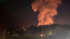 В Ярославском районе ночью произошел сильный пожар