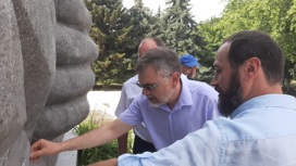 Ход работ по реставрации Монумента Славы в Балашове осмотрел Сергей Зюзин