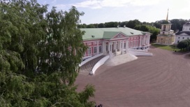 В музее-усадьбе "Кусково" идут работы по благоустройству парка и пруда