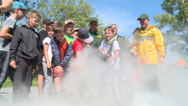 Амурские пожарные рассказали детям, как тушат лесные возгорания