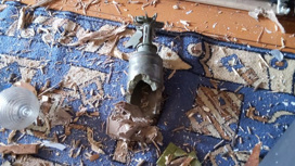 Имитатор танкового снаряда пробил крышу дома в Нижнем Тагиле