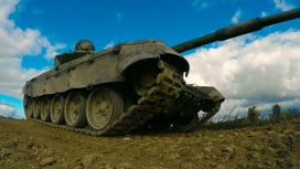 Мобилизованные военнослужащие в Калининградской области провели боевые стрельбы из танков