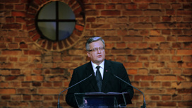 Экс-президента Польши раскритиковали за призыв к Украине начать переговоры