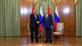 Путин обсудил с Алиевым и Пашиняном ситуацию в Карабахе