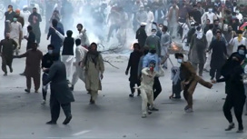 Протестующие в Пакистане требуют наказать напавших на бывшего премьера