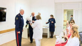 Бастрыкин наградил раненых медалями "Доблесть и отвага"
