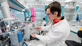 Работа по созданию нового препарата от стресса продолжится в Лабораторном комплексе Университета "Сириус".